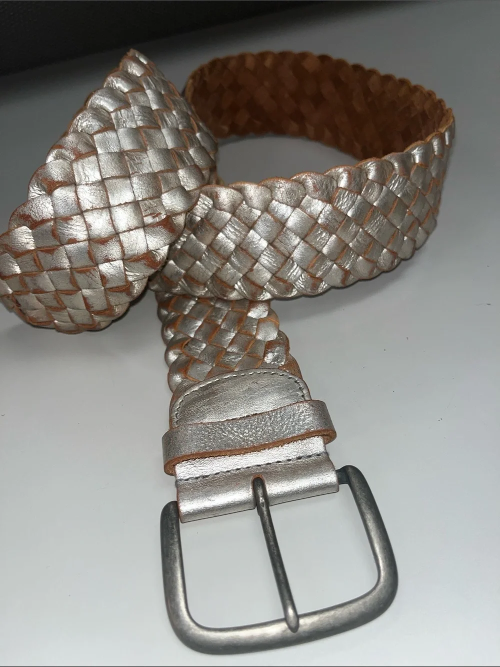 Fossil Women's Braided Metallic Silver Leather Brass Buckle Belt Size Medium